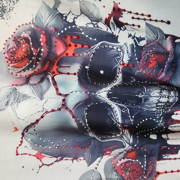 NWOT! Skull stud & diamond stretch top goth - Picture 3 of 11